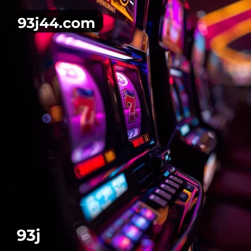 Imagem promocional da 93j mostrando benefícios e ofertas da plataforma